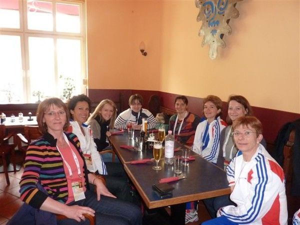 un repas entre filles